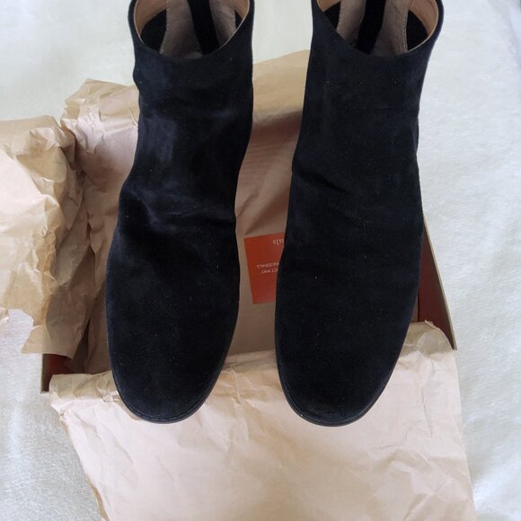 Gentle Souls Kenneth Cole Emma Zip Bootie  size 11 Black - Picture 1 of 5